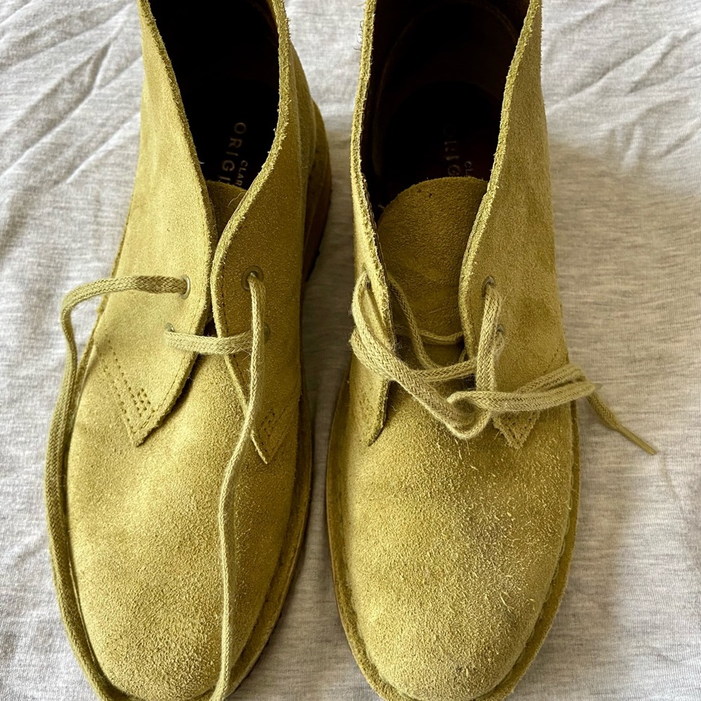 Green Clark’s Desert Boot Women’s Size 7